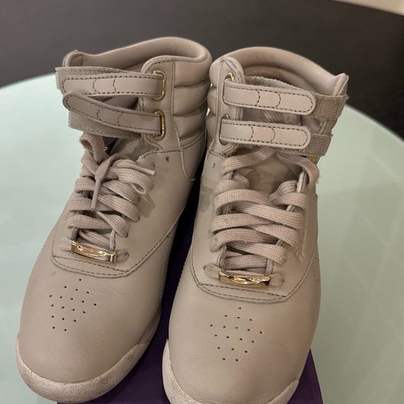 Reebok Shoes - Reebok Women's High-Top Sneakers in Light Gray